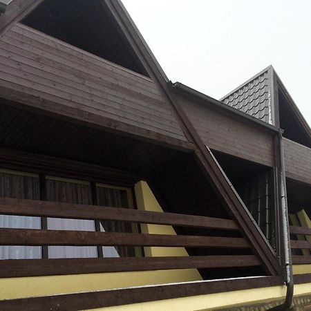Hotel Silmaci Launkalne Zewnętrze zdjęcie